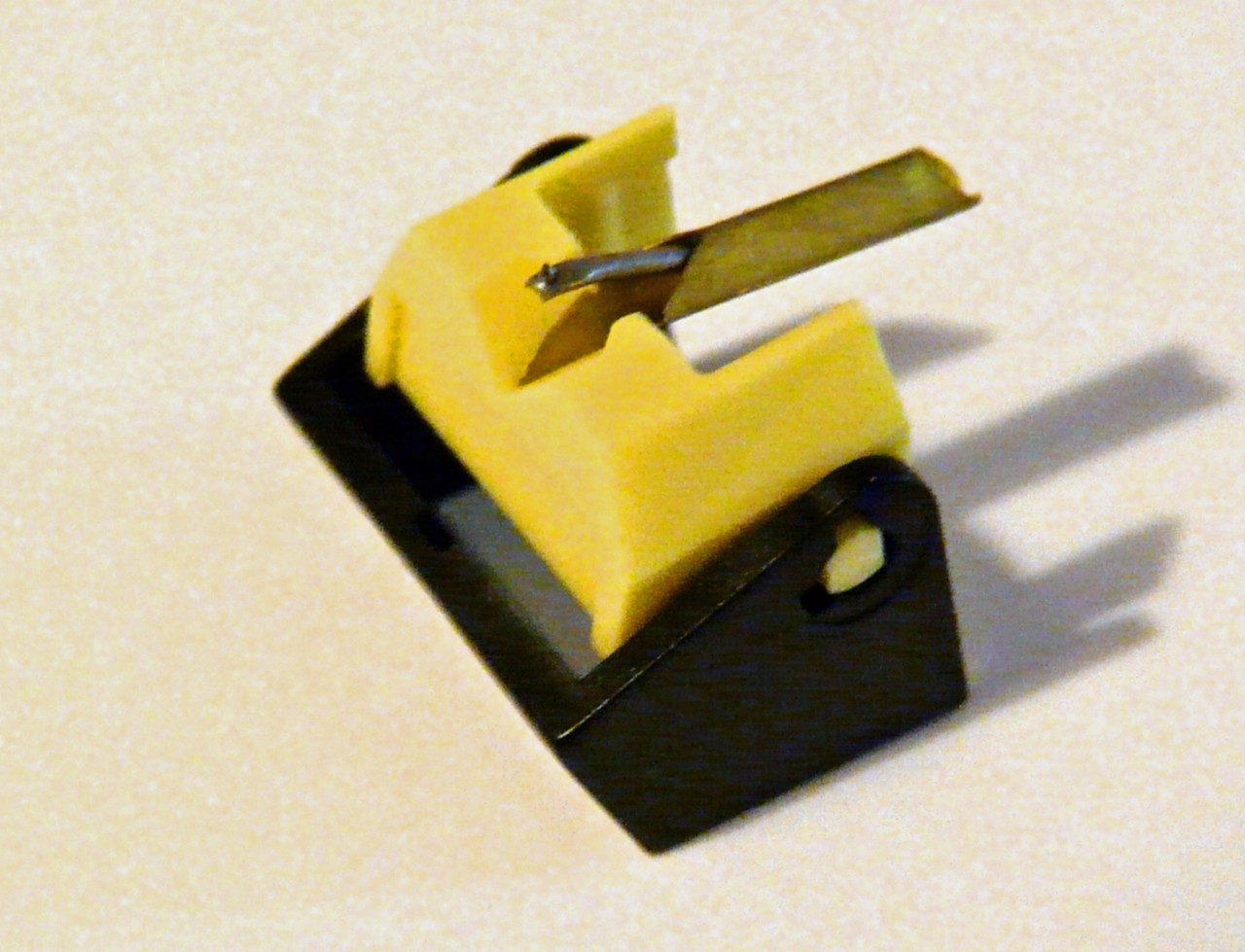 SHURE M95 ED , M95ED , N95ED Stylus Needle gettheneedle.co.uk