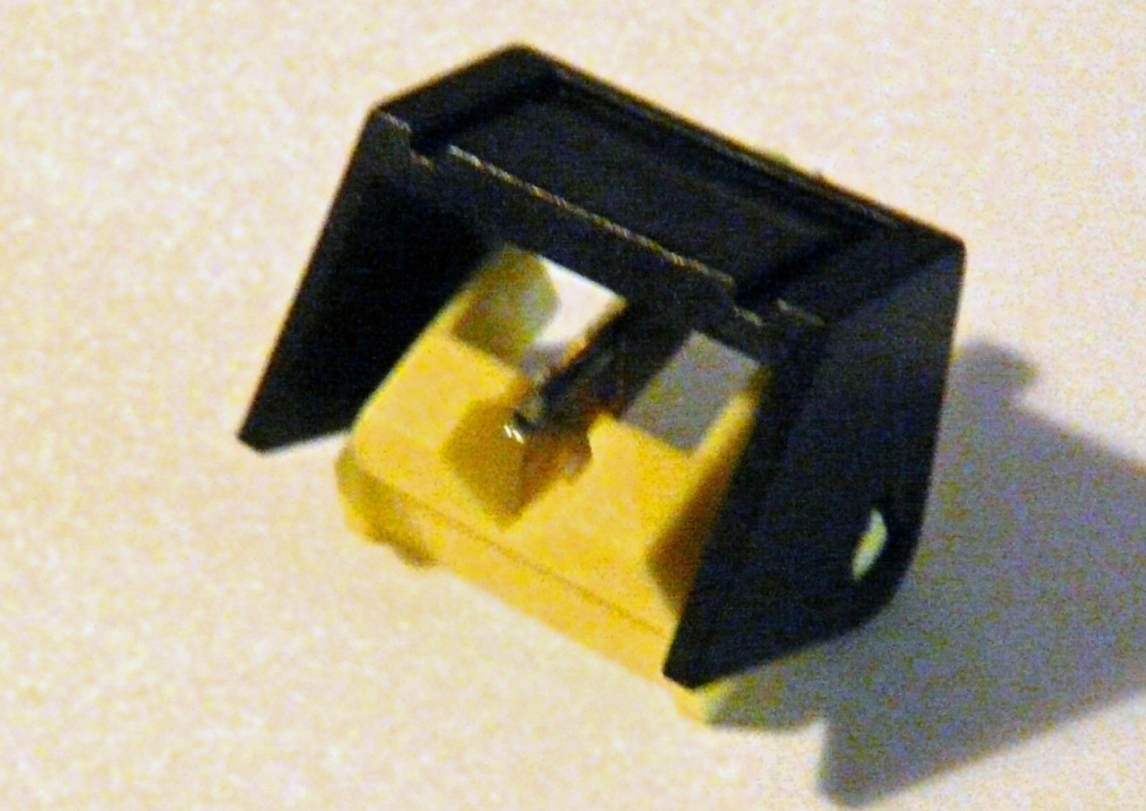 SHURE M95 ED , M95ED , N95ED Stylus Needle gettheneedle.co.uk